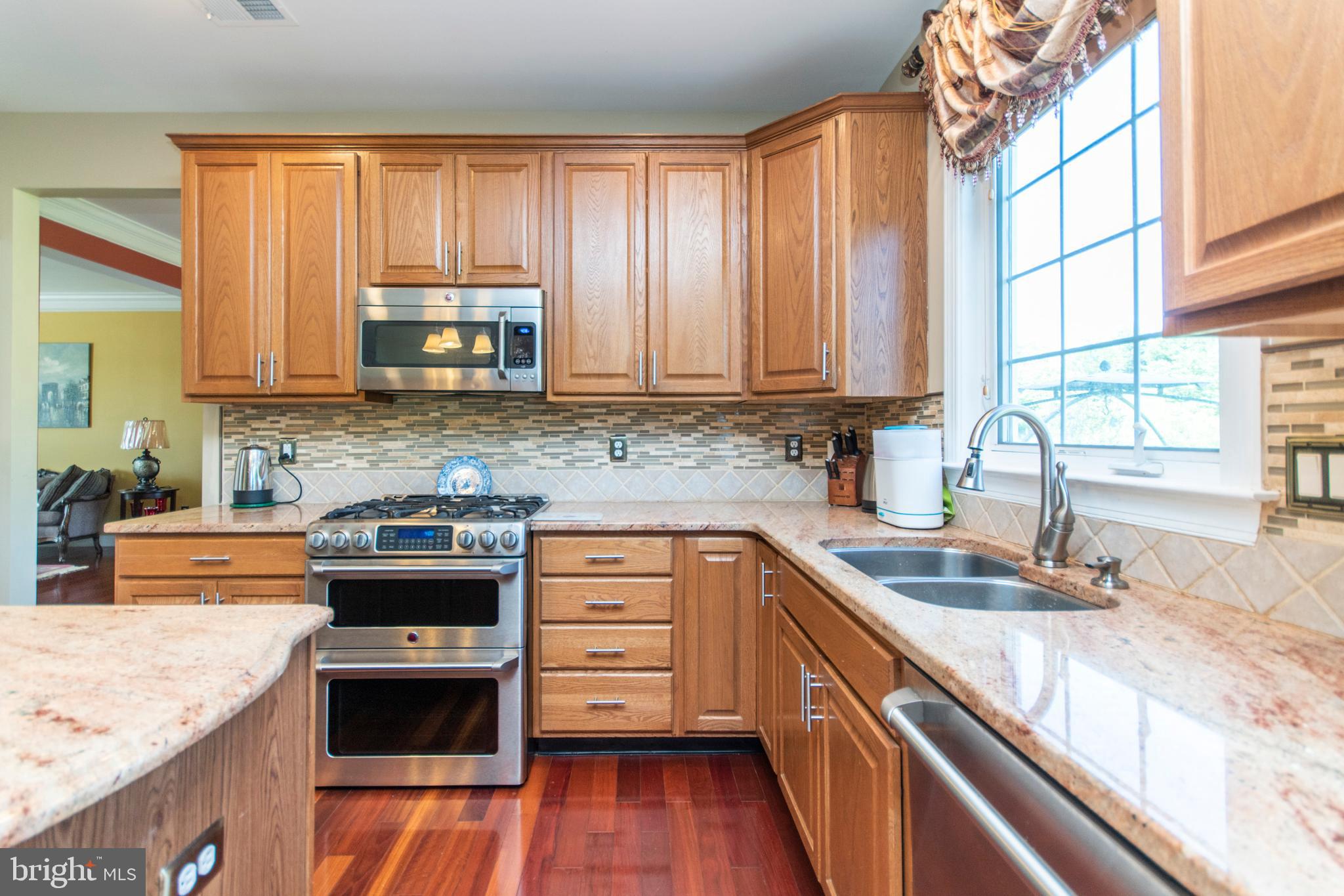 100 Meadow Run Road Bordentown, NJ 08505 - Photo 16 of 42