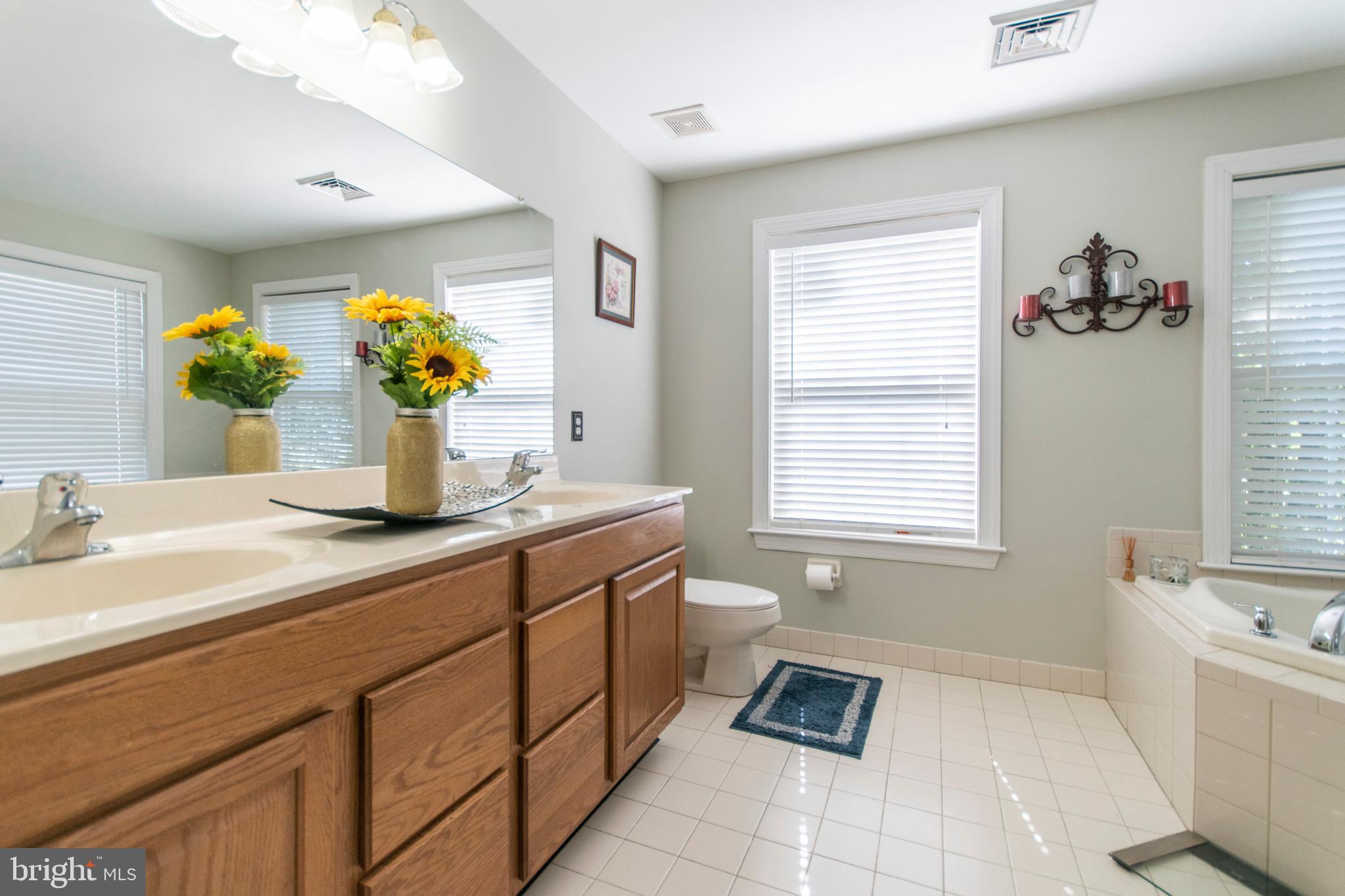 100 Meadow Run Road Bordentown, NJ 08505 - Photo 23 of 42