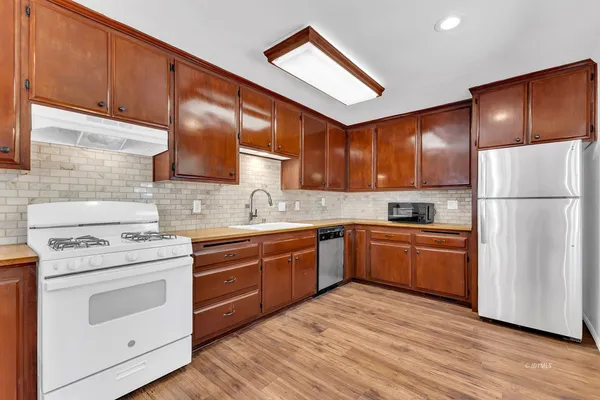 $415,000 | 25459 Palomar Road, Idyllwild, CA 92549