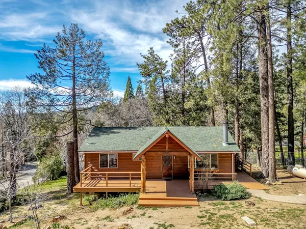 $415,000 | 25459 Palomar Road, Idyllwild, CA 92549