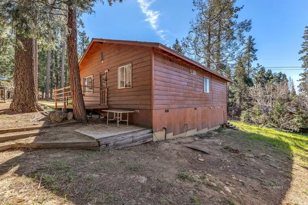 $415,000 | 25459 Palomar Road, Idyllwild, CA 92549