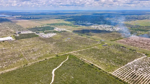 a view of a tennis court