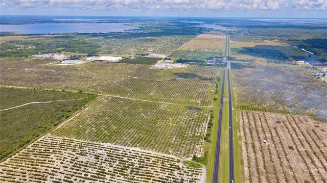 a view of a tennis court