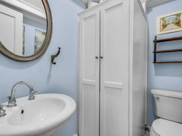 $1,900 | 198 Ponce De Leon Avenue Northeast, Unit D7, Atlanta, GA 30308