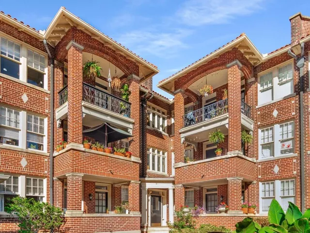 $1,900 | 198 Ponce De Leon Avenue Northeast, Unit D7, Atlanta, GA 30308