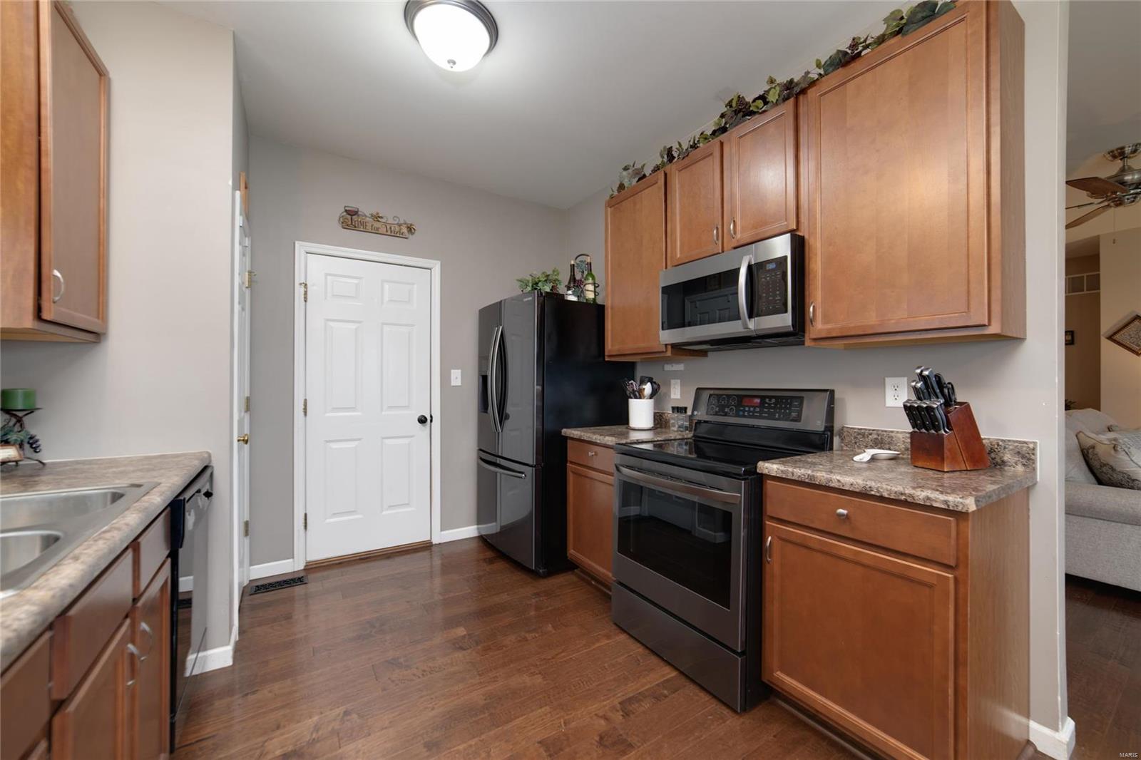 30 Peruque Manor Circle Wentzville, MO 63385 - Photo 13 of 31