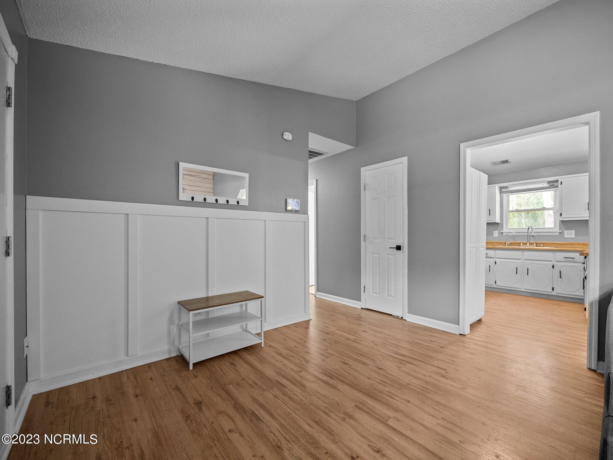 535 Sand Ridge Road Hubert, NC 28539 - Photo 12 of 49 45-web-or-mls-M1B14135