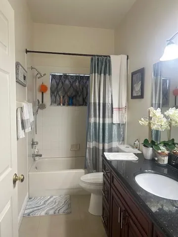 $430,000 | 34809 Prairie Ridge Way, Zephyrhills, FL 33541