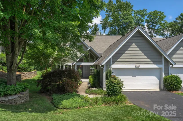 $490,000 | 144 Overlook Drive, Flat Rock, NC 28731