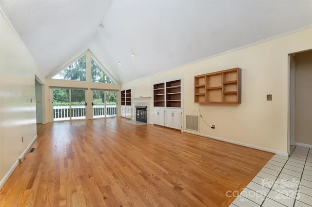 $490,000 | 144 Overlook Drive, Flat Rock, NC 28731