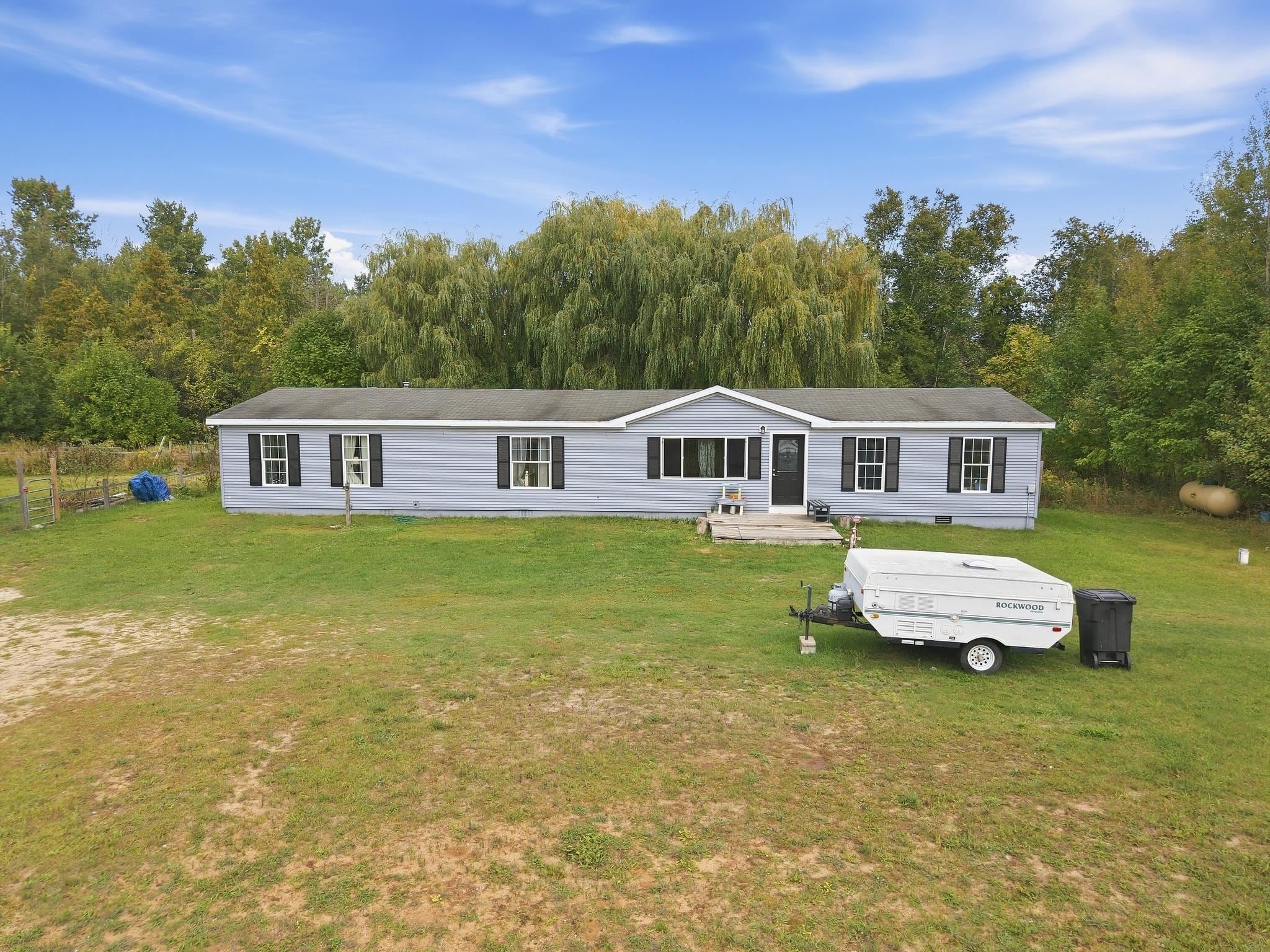 4358 Witmere Road Charlevoix, MI 49720 - Photo 3 of 46 Gallery Image 3