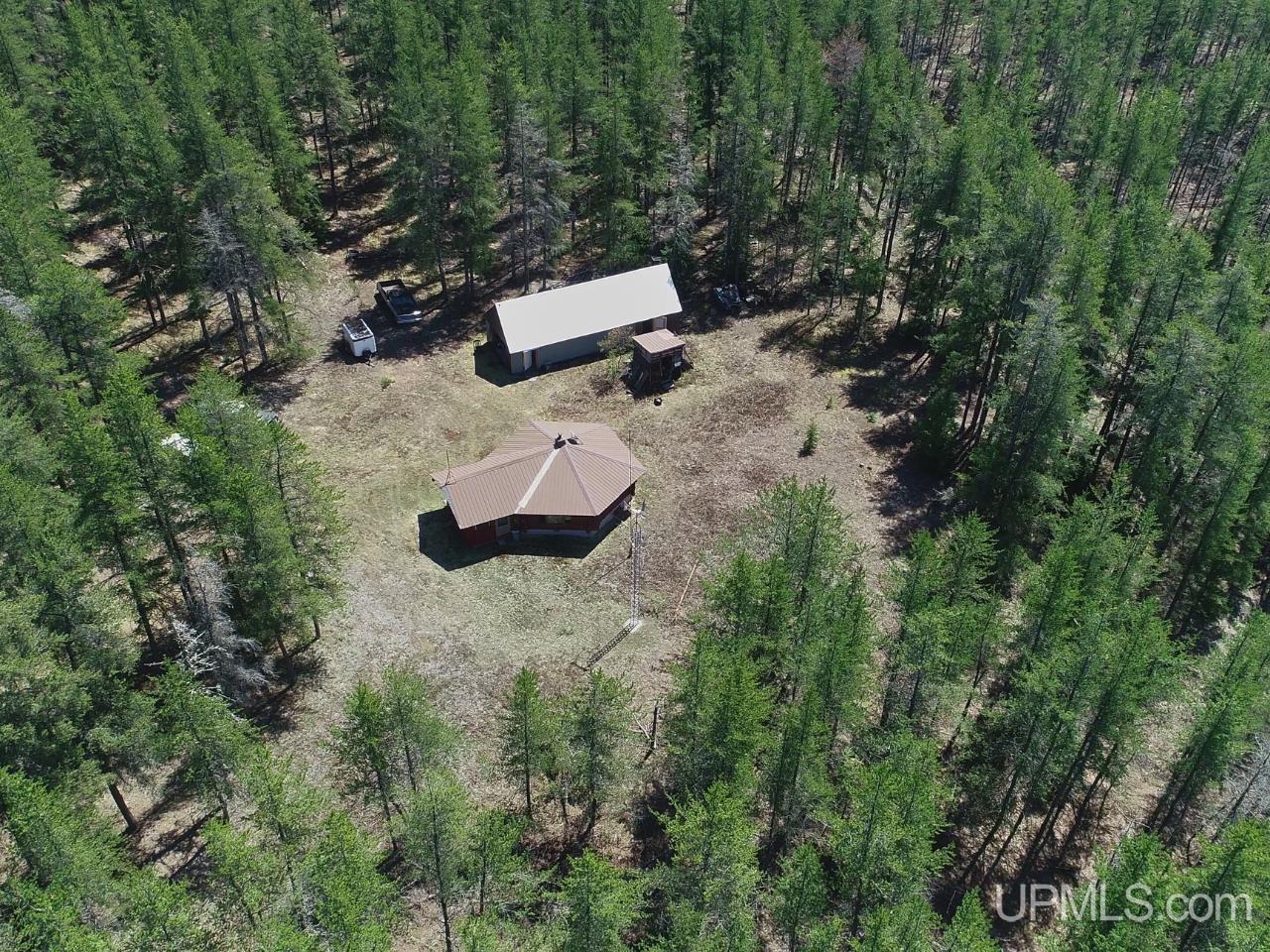 67 County Gga Road Ishpeming, MI 49849 - Photo 5 of 38