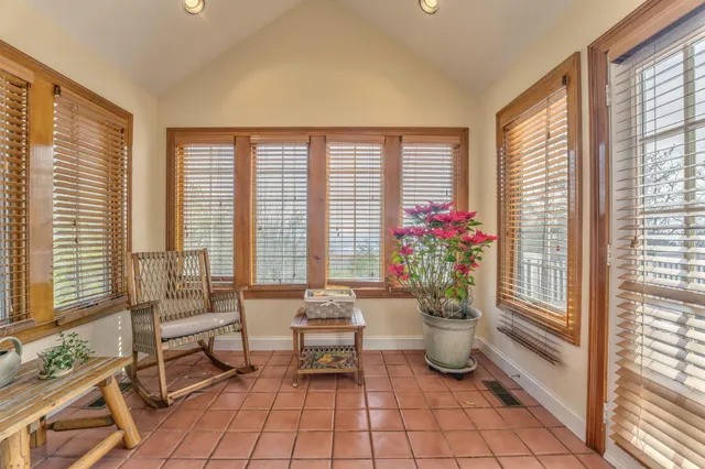 $794,900 | 815 Battlefield Park Drive, Dalton, GA 30720