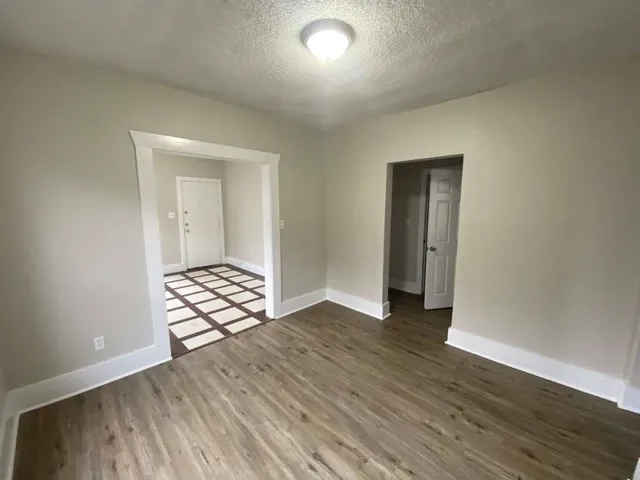 $1,549 | 8213 East Erath Street, Houston, TX 77012