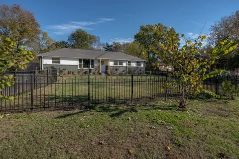 $499,900 | 2916 Rich Acres Drive, Nashville, TN 37207