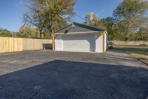 $499,900 | 2916 Rich Acres Drive, Nashville, TN 37207