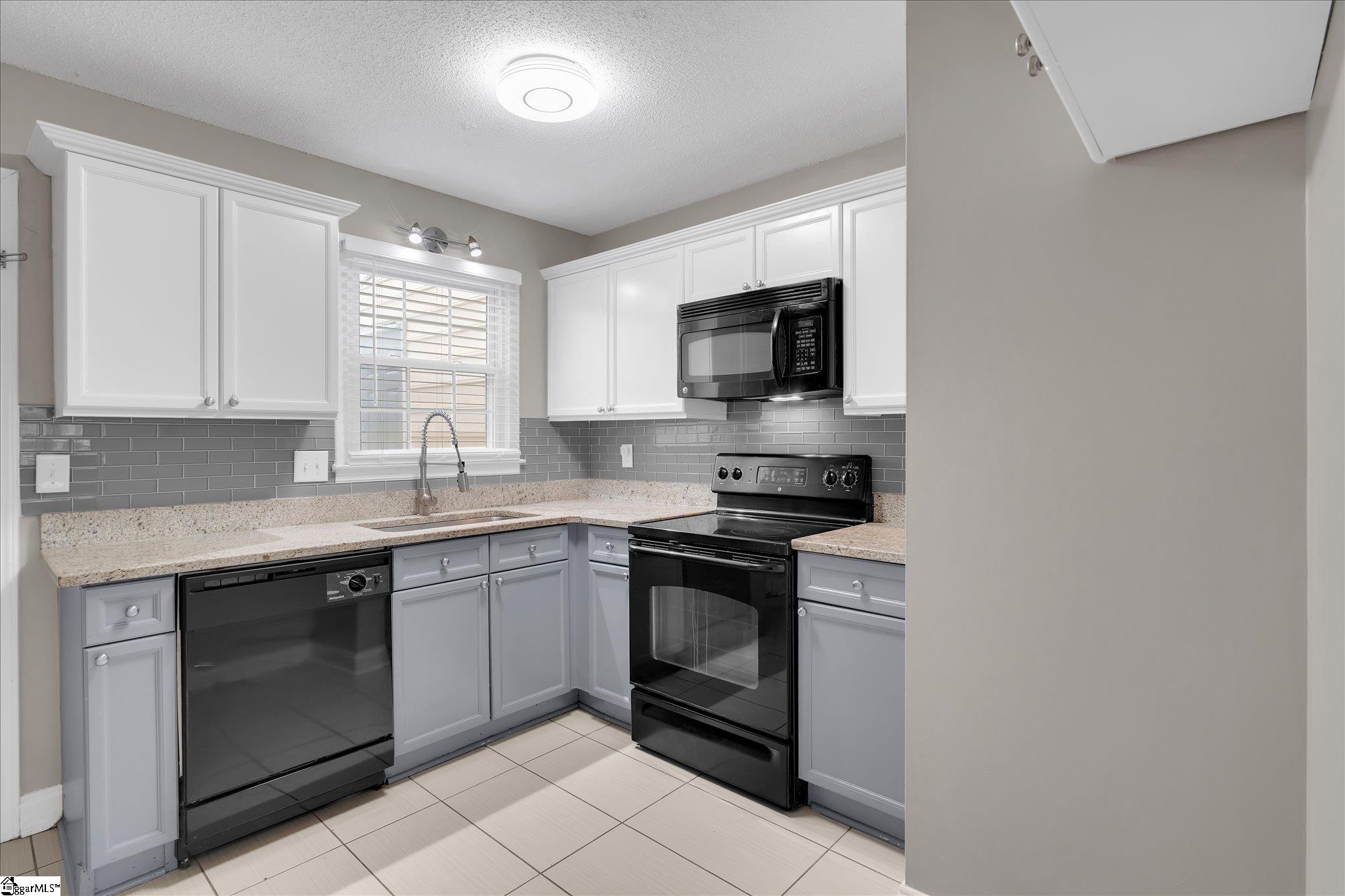 123 Trailside Lane Greenville, SC 29607 - Photo 12 of 29