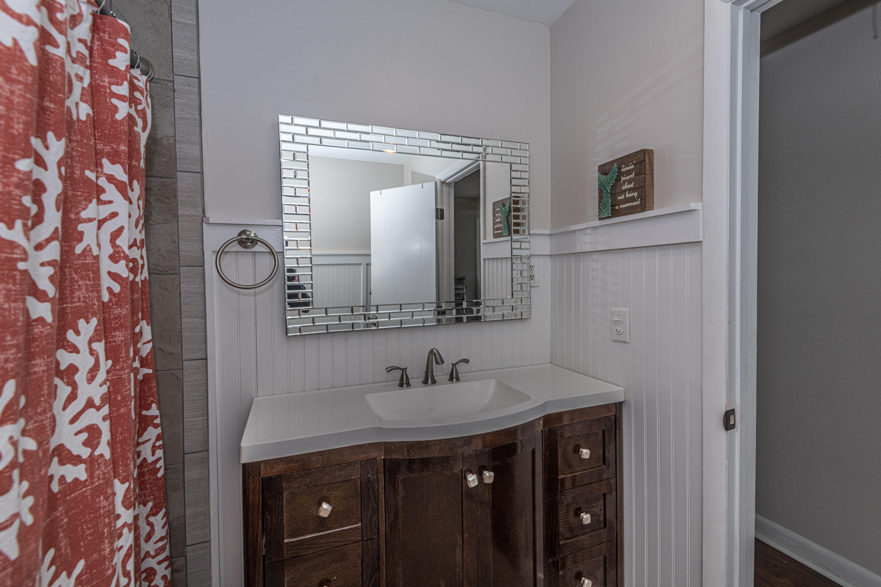 1639 Dogwood Road Charleston, SC 29414 - Photo 13 of 34 Vanity (3032)