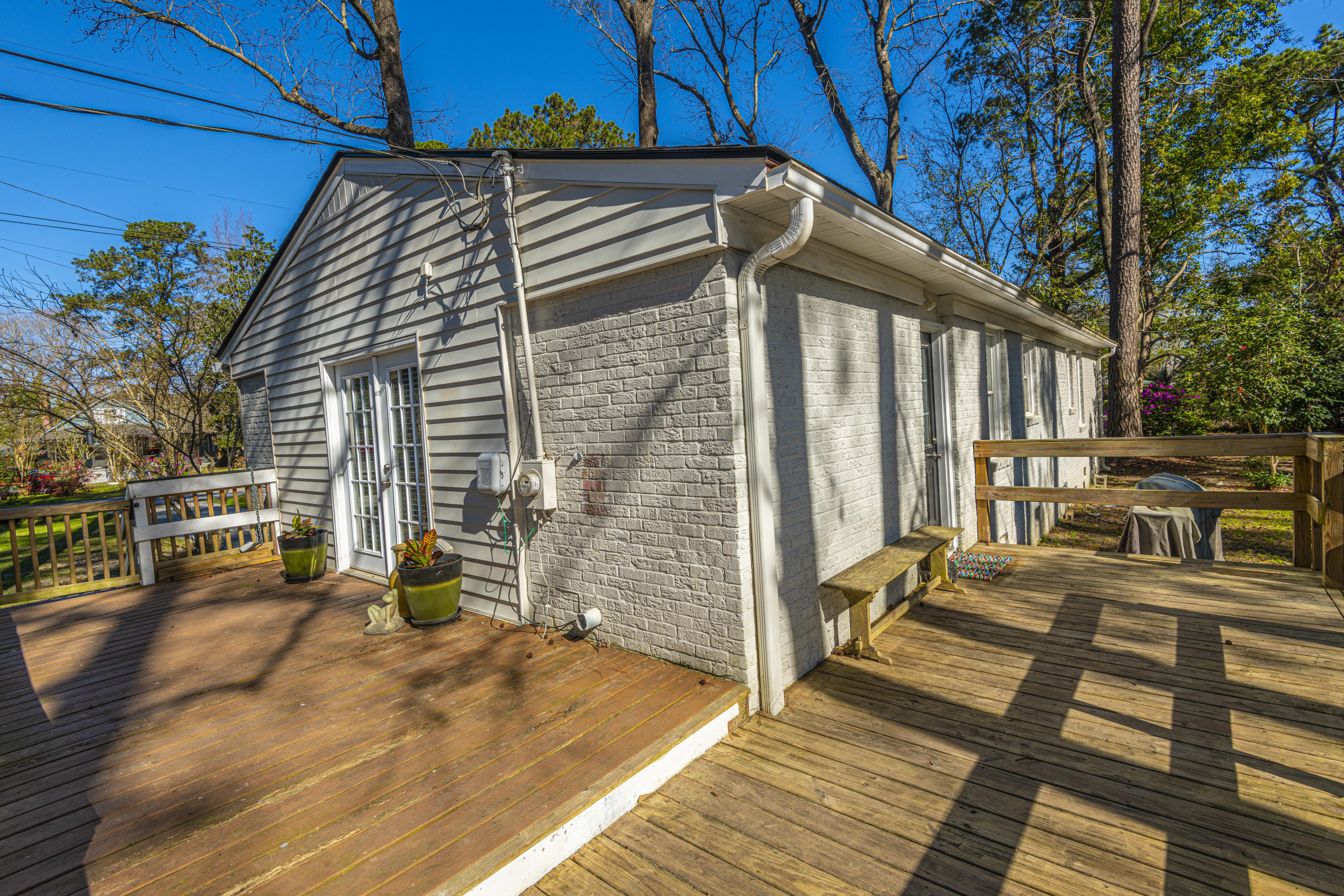 1639 Dogwood Road Charleston, SC 29414 - Photo 27 of 34 Deck Full (3007)