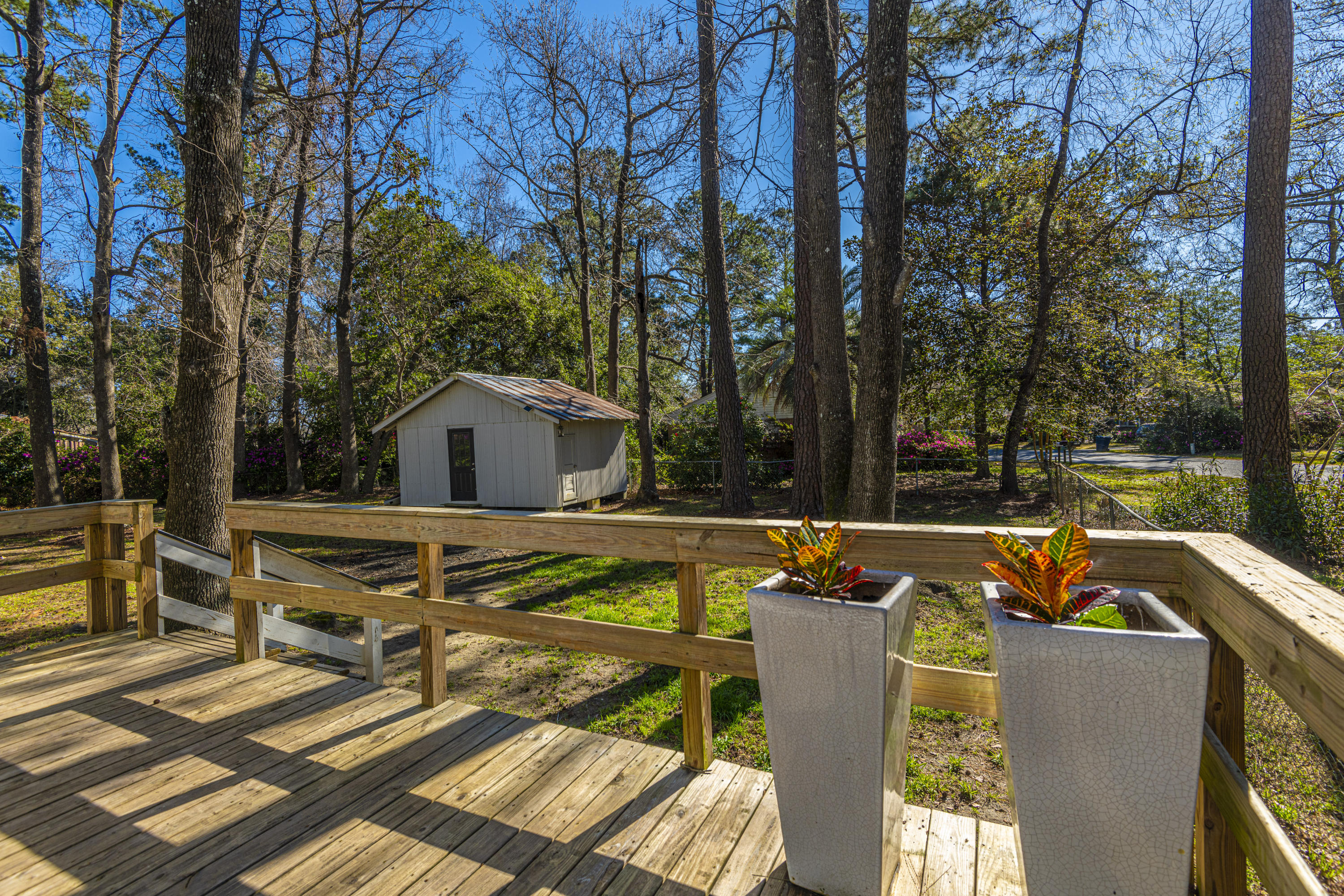 1639 Dogwood Road Charleston, SC 29414 - Photo 29 of 34 Deck & Shed (3004)