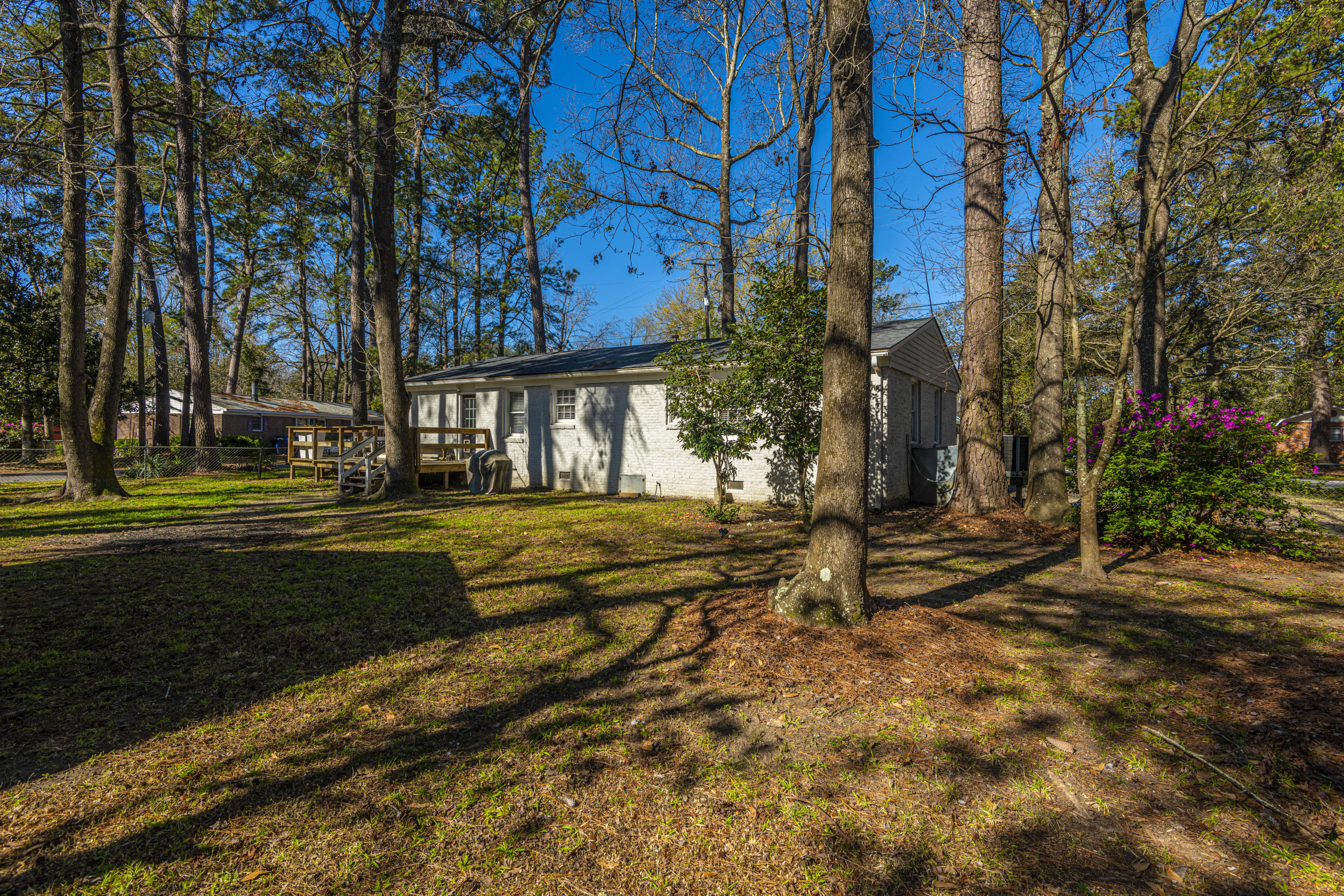 1639 Dogwood Road Charleston, SC 29414 - Photo 33 of 34 Back (3021)