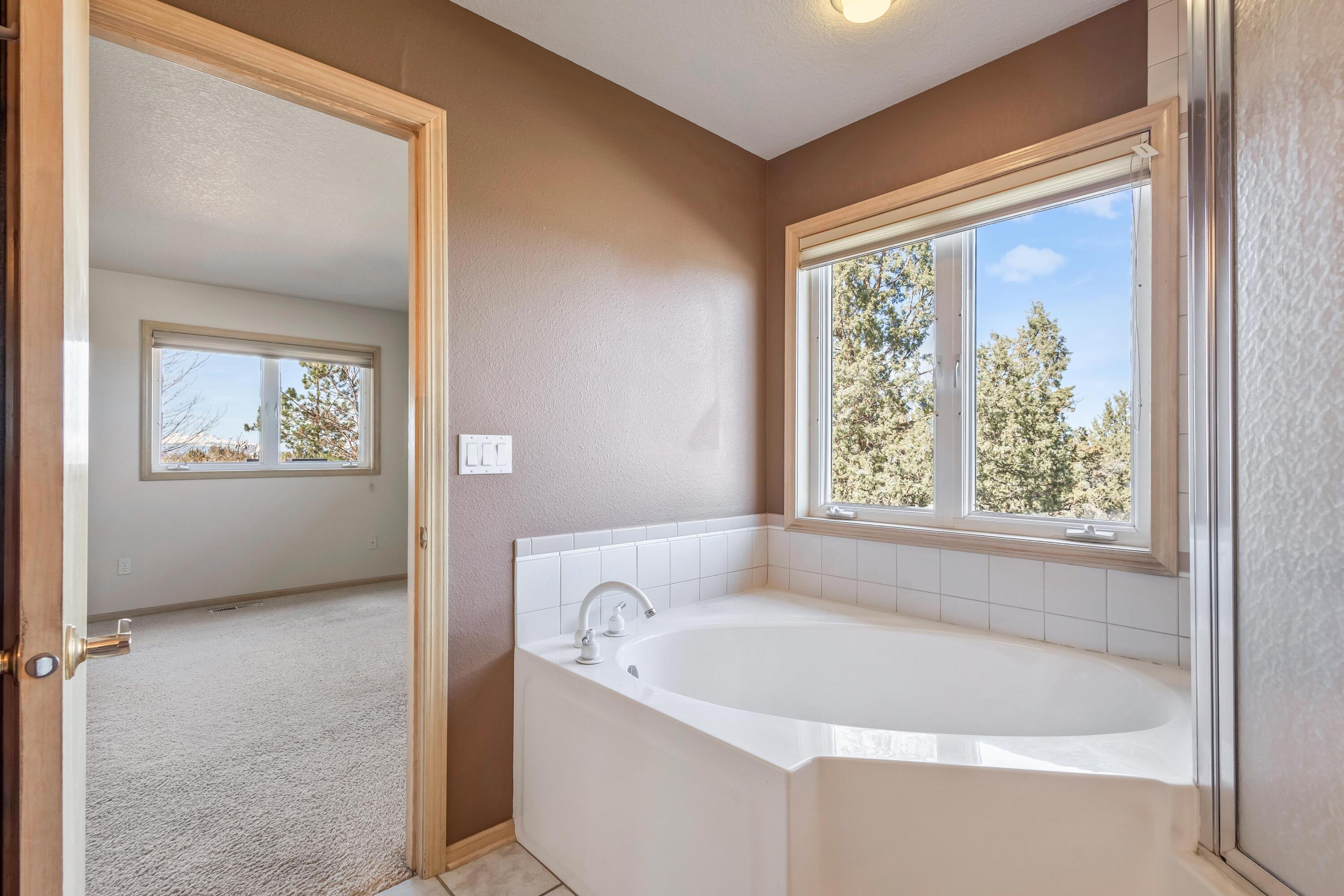 1164 Southwest Parrish Lane Powell Butte, OR 97753 - Photo 26 of 54 22
