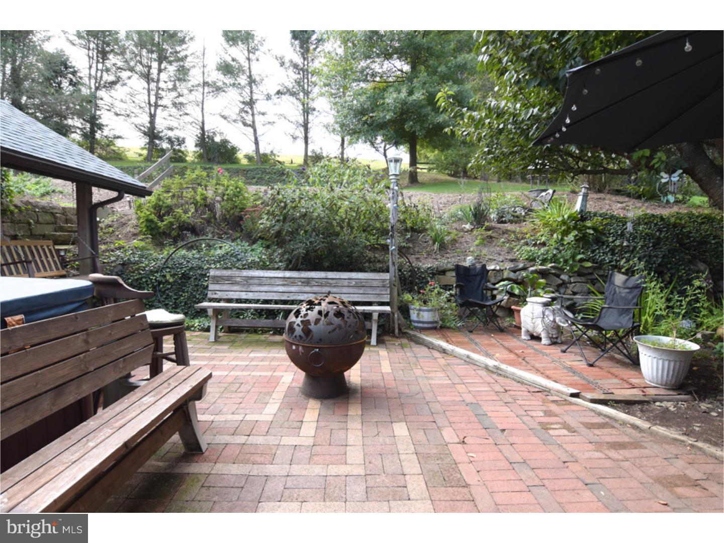 1012 Suburban Road Reading, PA 19605 - Photo 20 of 25