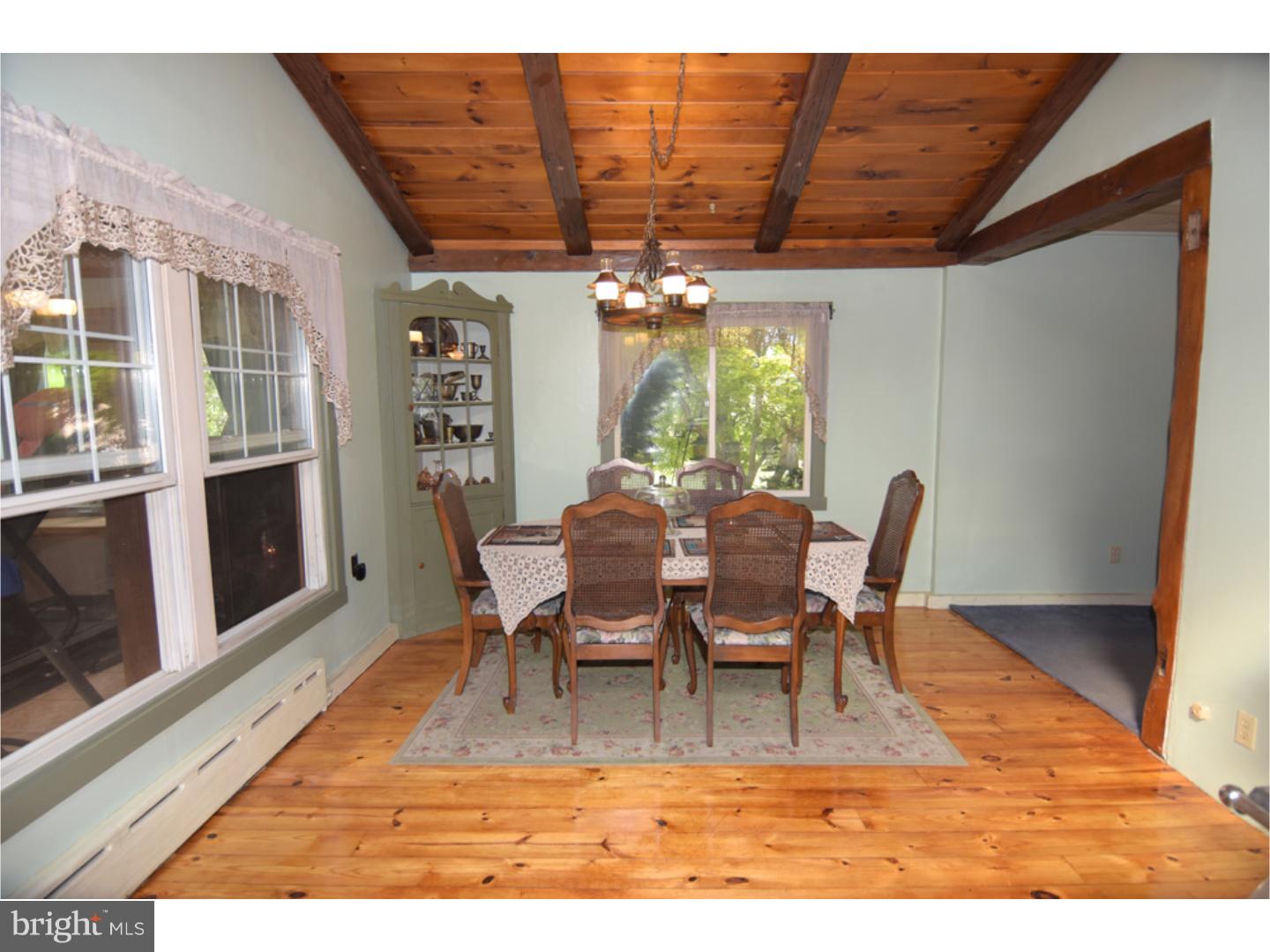 1012 Suburban Road Reading, PA 19605 - Photo 9 of 25