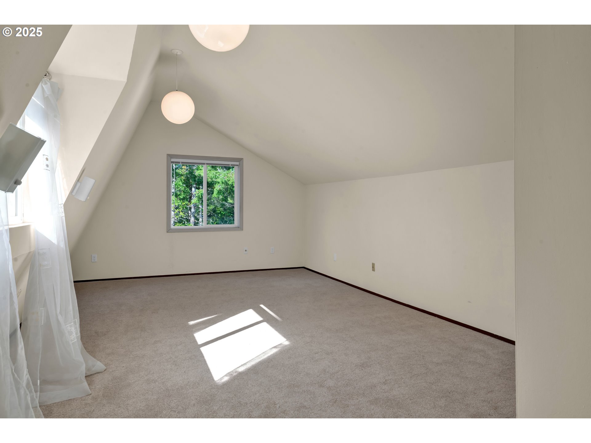 5603 Friendly Acres Road Florence, OR 97439 - Photo 26 of 45 a view of an empty room with a window