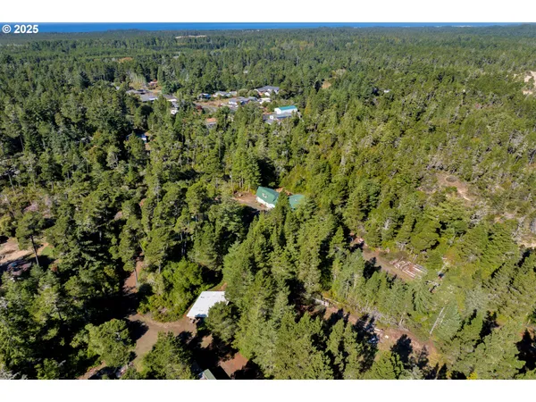 $585,000 | 5603 Friendly Acres Road, Florence, OR 97439