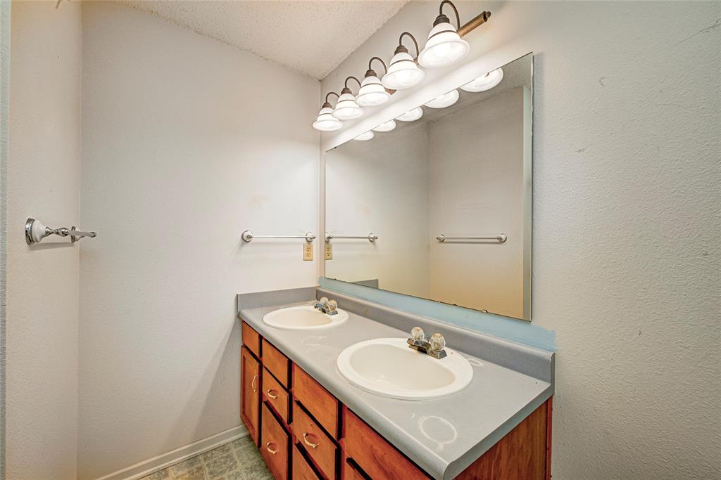 6930 Merritt Ridge Way Avon, IN 46123 - Photo 24 of 30