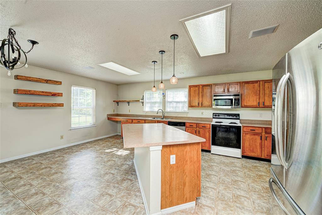 6930 Merritt Ridge Way Avon, IN 46123 - Photo 8 of 30