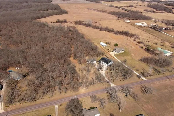$625,000 | 19750 Stranger Road, Leavenworth, KS 66048