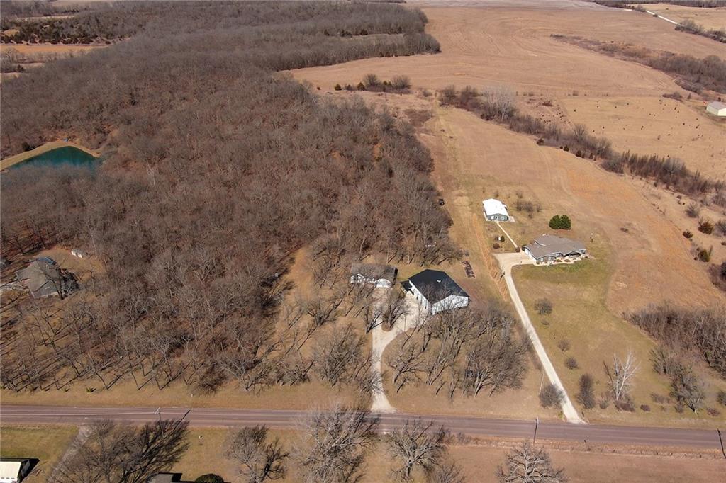 19750 Stranger Road Leavenworth, KS 66048 - Photo 12 of 68