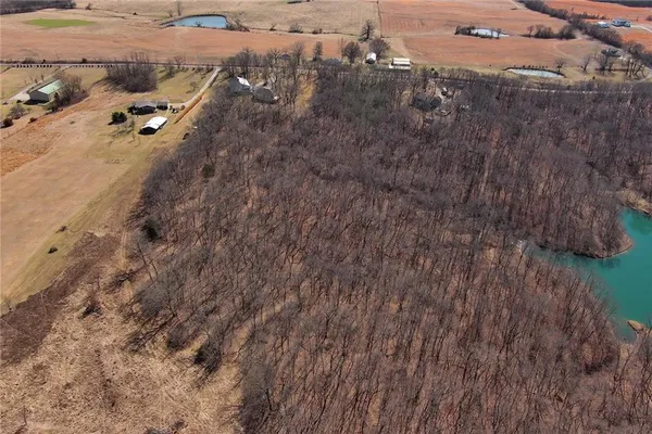 $625,000 | 19750 Stranger Road, Leavenworth, KS 66048