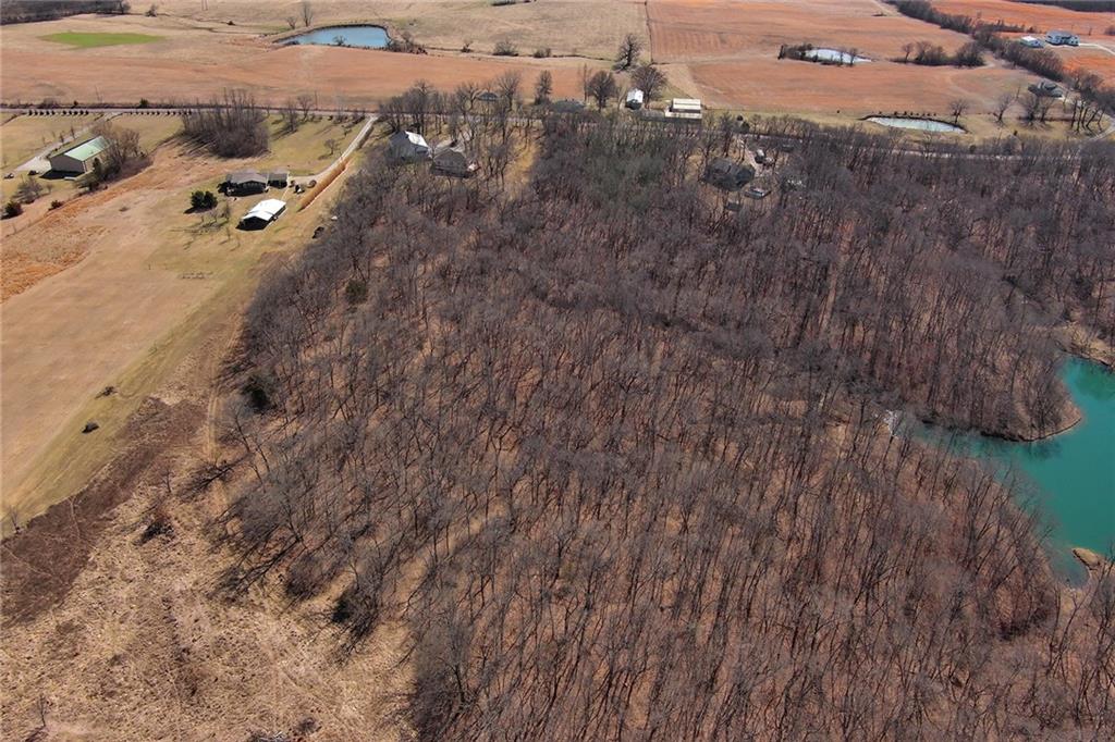 19750 Stranger Road Leavenworth, KS 66048 - Photo 13 of 68