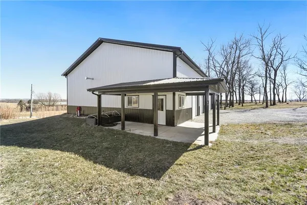 $625,000 | 19750 Stranger Road, Leavenworth, KS 66048