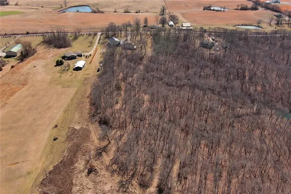 $625,000 | 19750 Stranger Road, Leavenworth, KS 66048