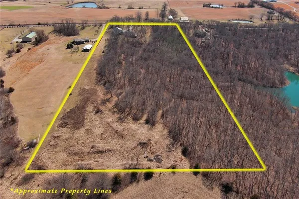 $625,000 | 19750 Stranger Road, Leavenworth, KS 66048