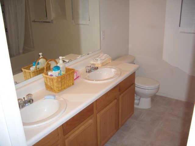4210 West Carter Road Phoenix, AZ 85041 - Photo 4 of 6 Additional Photo