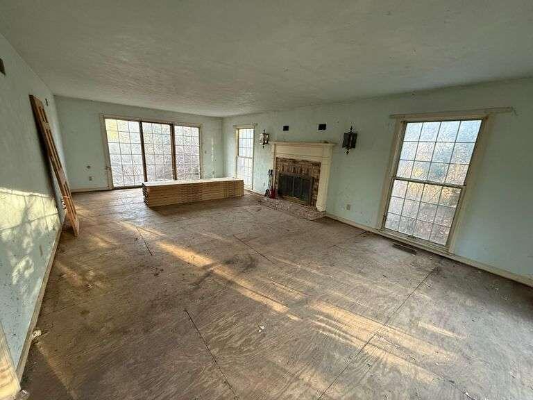 10021 Clay Street Crown Point, IN 46307 - Photo 15 of 30 a view of livingroom with furniture and fireplace
