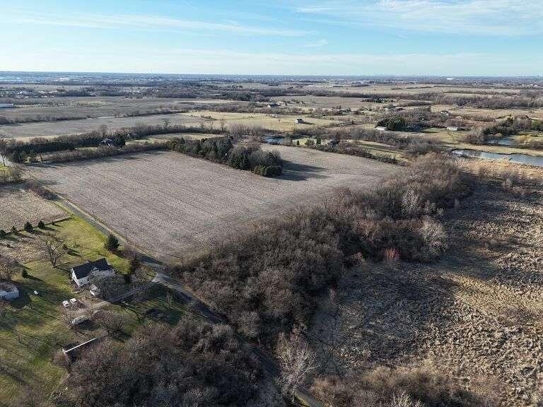 10021 Clay Street Crown Point, IN 46307 - Photo 3 of 30 a view of an ocean beach
