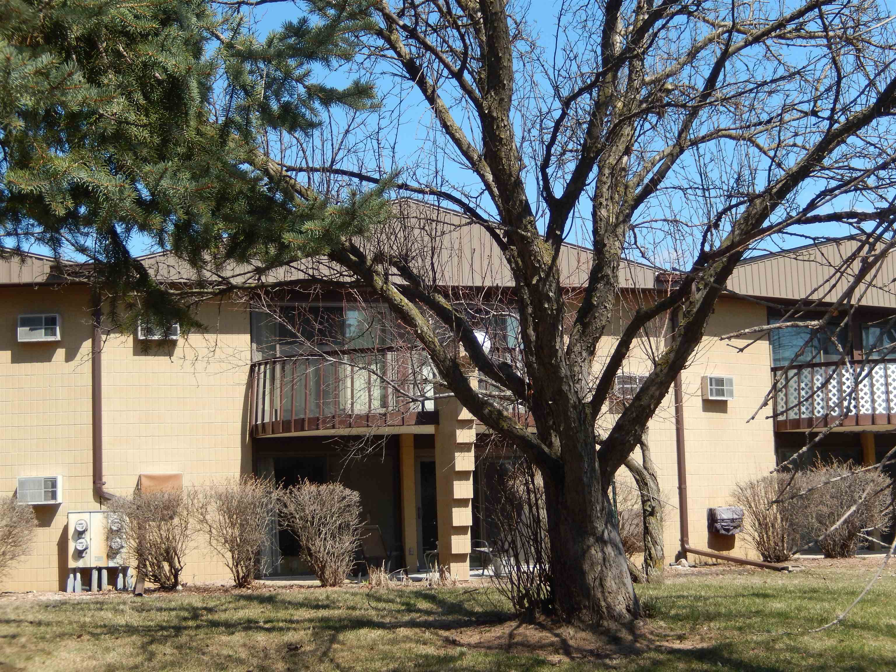 1441 South Van Dyke Road, Unit 1C Appleton, WI 54914 - Photo 1 of 1 Gallery Image 1