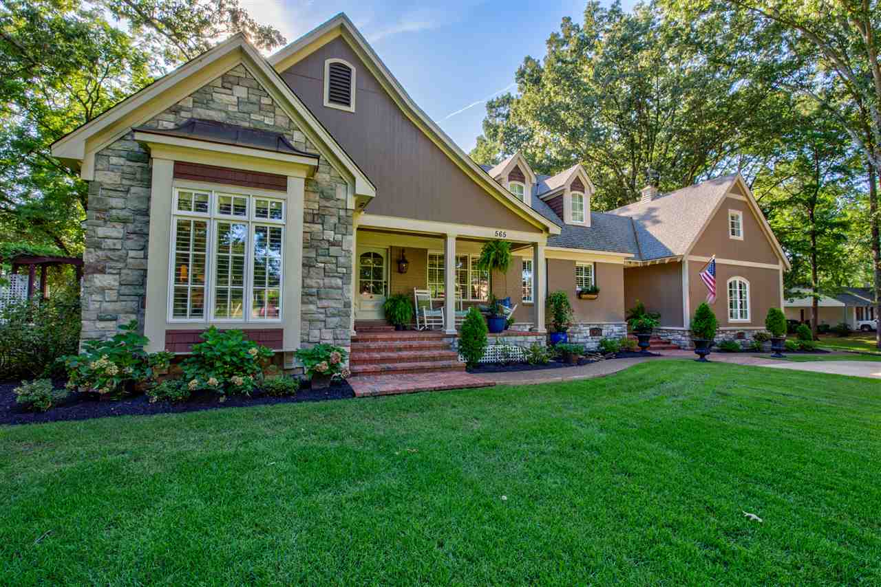 565 Peterson Lake Road Collierville, TN 38017 - Photo 1 of 25 Gallery Image 1