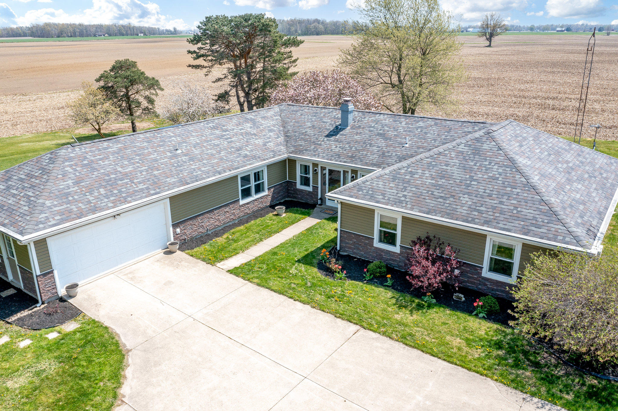 10444 Wells Road Anna, OH 45302 - Photo 3 of 50 Gallery Image 3