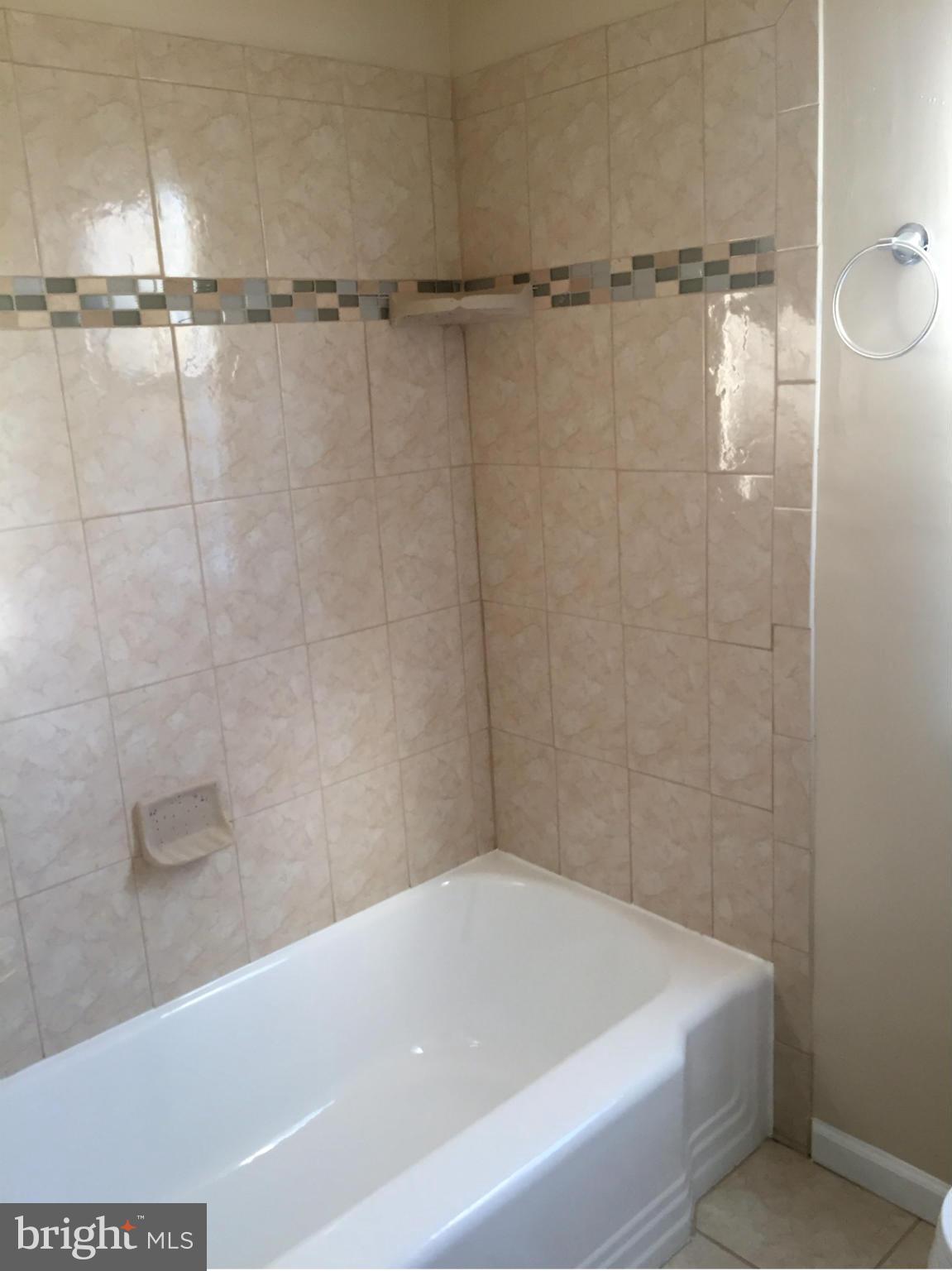 862 Benninghaus Road Baltimore, MD 21212 - Photo 3 of 27 Bath