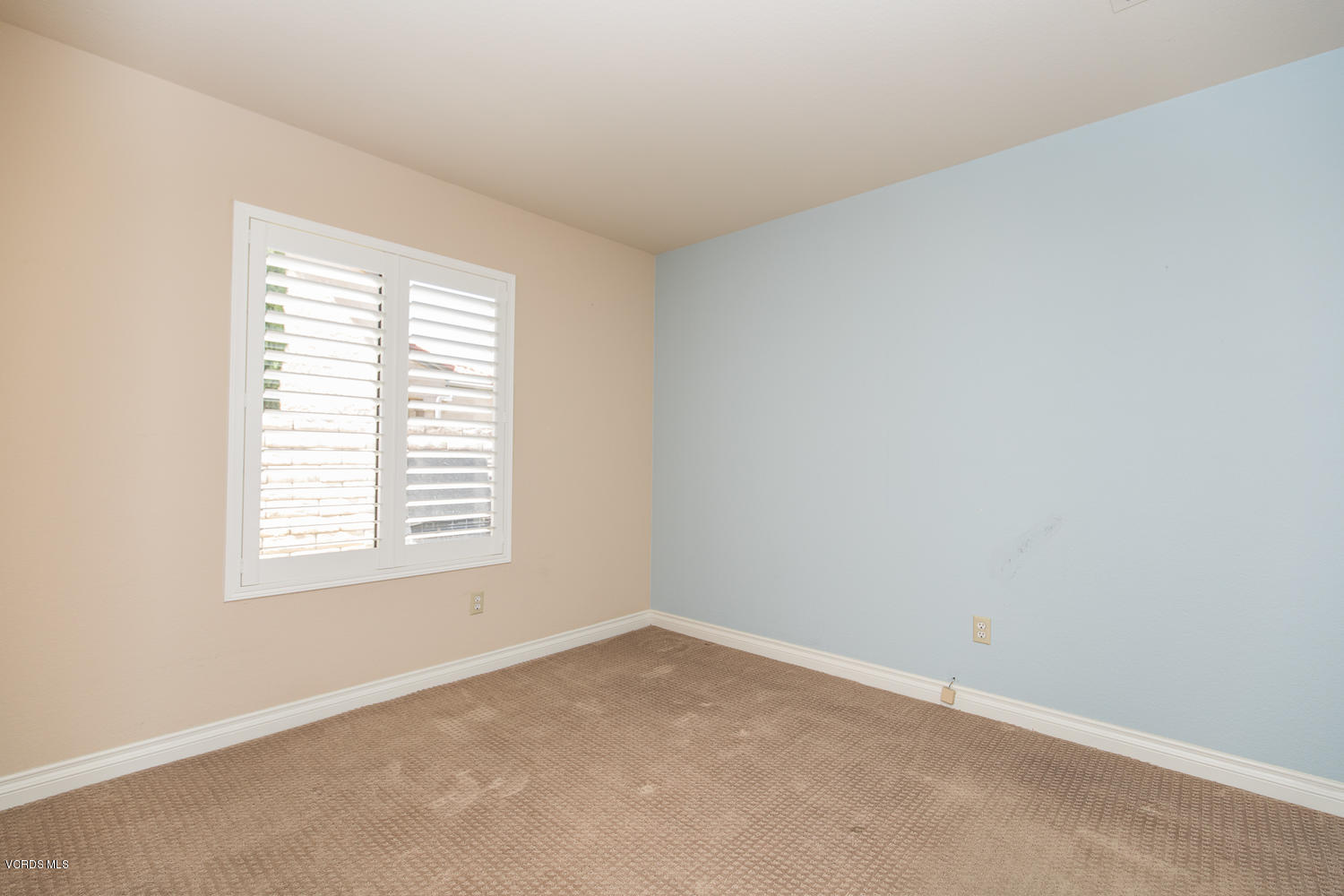 15334 Rains Court Moorpark, CA 93021 - Photo 21 of 37 15334 Rains Ct Moorpark CA-large-021-015