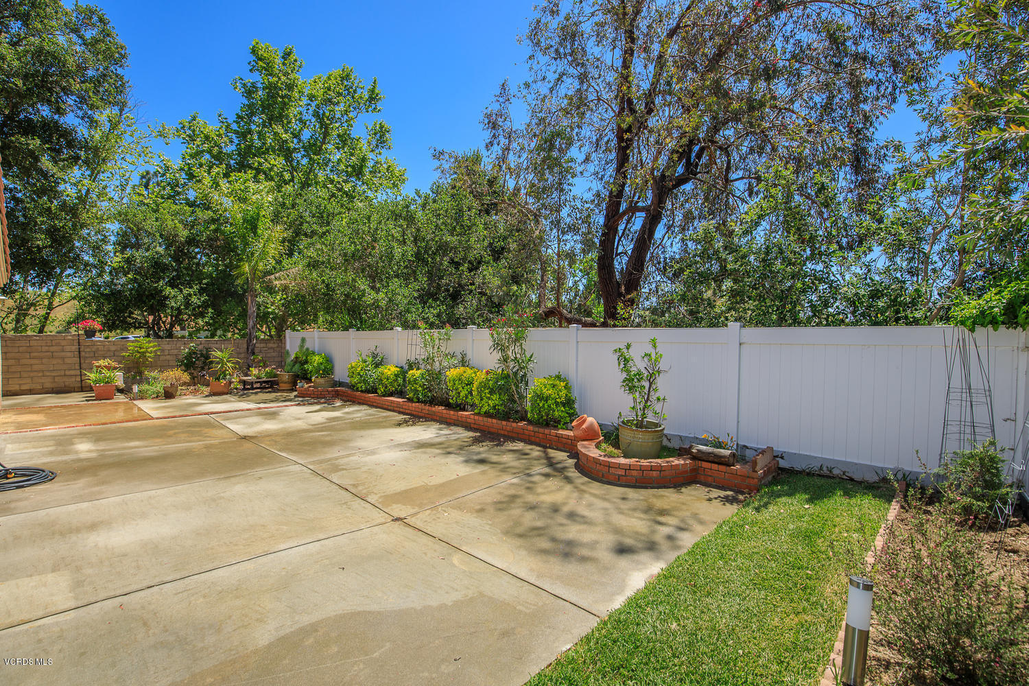 15334 Rains Court Moorpark, CA 93021 - Photo 33 of 37 15334 Rains Ct Moorpark CA-large-033-030