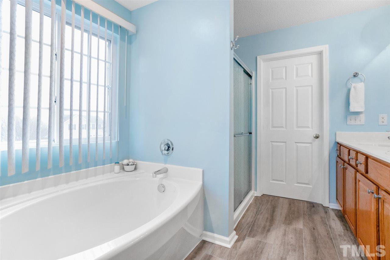 808 Stackhurst Way Wake Forest, NC 27587 - Photo 18 of 30 Gallery Image 18