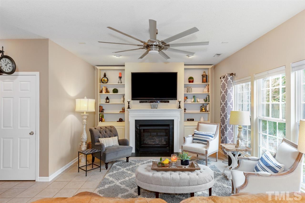 808 Stackhurst Way Wake Forest, NC 27587 - Photo 5 of 30 Gallery Image 5
